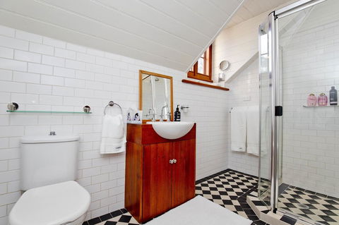 Druids Hall - Accommodation Cooktown 8