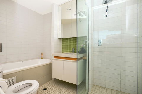 Glenelg Skyline Penthouse - Accommodation Cooktown 42