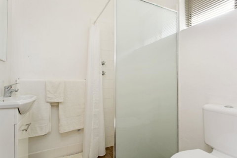 The Ocean Crest - Accommodation Cooktown 11