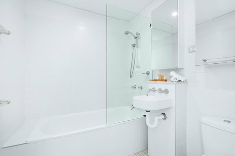 One Mile Retreat - Accommodation Cooktown 11
