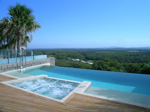 One Mile Retreat - Accommodation Cooktown 2