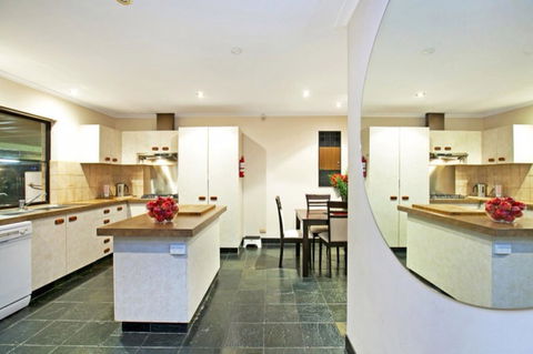 The Palms - Accommodation Cooktown 14