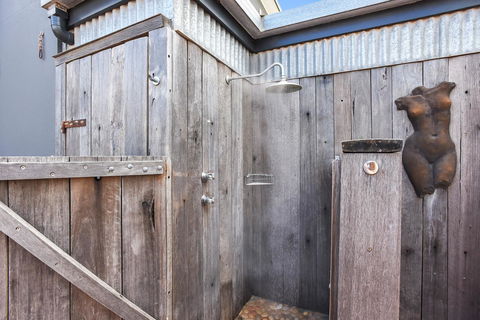 Esplanade Escape - Accommodation Cooktown 8
