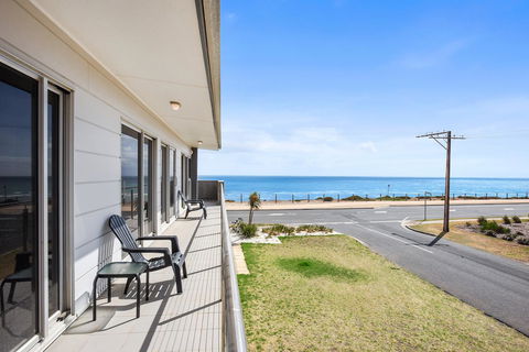 Esplanade Escape - Accommodation Cooktown 10