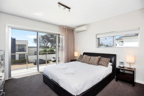 Esplanade Escape - Accommodation Cooktown 14