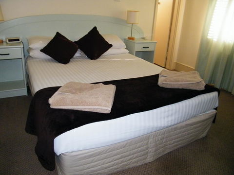 Grand Tasman Hotel - Accommodation Cooktown 36