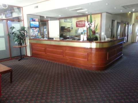 Grand Tasman Hotel - Accommodation Cooktown 20