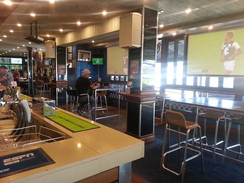 Grand Tasman Hotel - Accommodation Cooktown 6