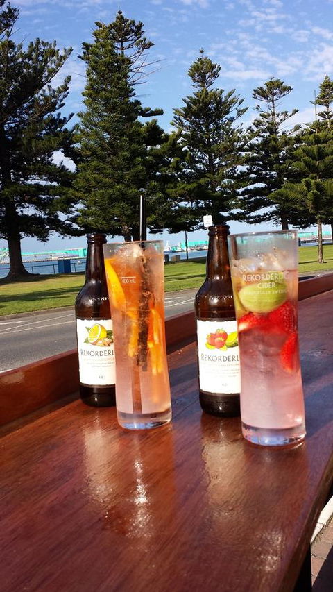 Grand Tasman Hotel - Accommodation Cooktown 4