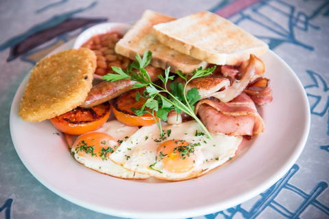 Grand Tasman Hotel - Accommodation Cooktown 26