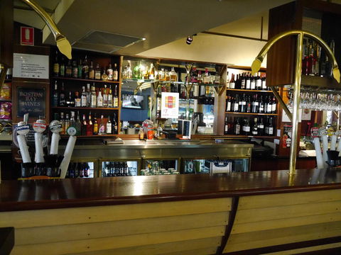 Grand Tasman Hotel - Accommodation Cooktown 10