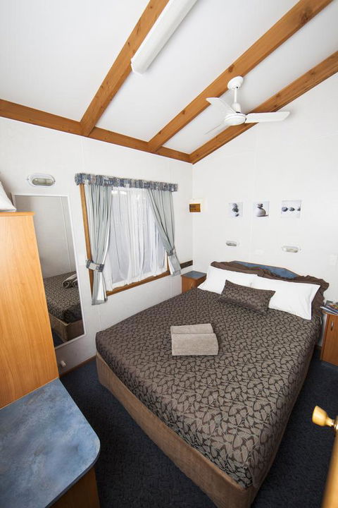 Lakeside Tourist Park - Accommodation Cooktown 15