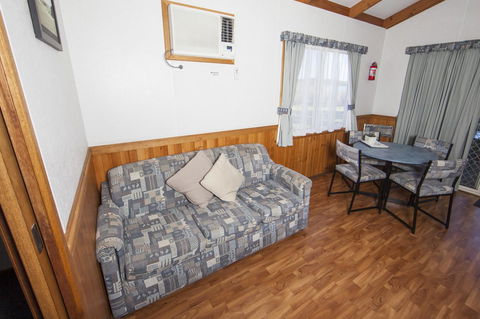 Lakeside Tourist Park - Accommodation Cooktown 6
