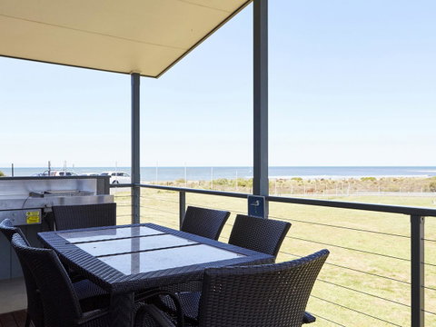 NRMA Victor Harbor Beachfront Holiday Park - Accommodation Cooktown 35