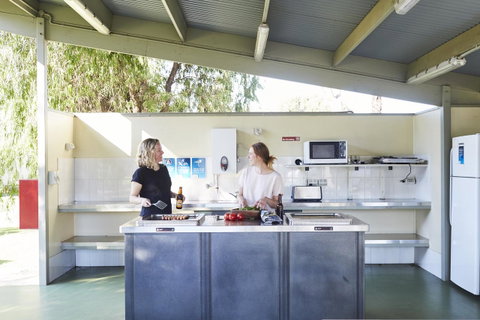 NRMA Victor Harbor Beachfront Holiday Park - Accommodation Cooktown 25
