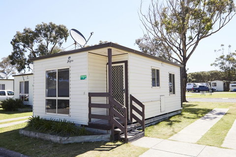 NRMA Victor Harbor Beachfront Holiday Park - Accommodation Cooktown 40