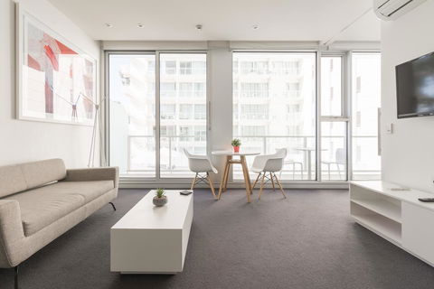 Ther-Rich Elegant 1BR Apartment In Walkerville - Accommodation Cooktown 19