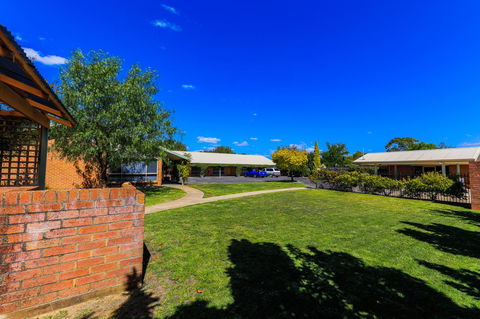Country Roads Motor Inn Naracoorte - Accommodation Cooktown 42