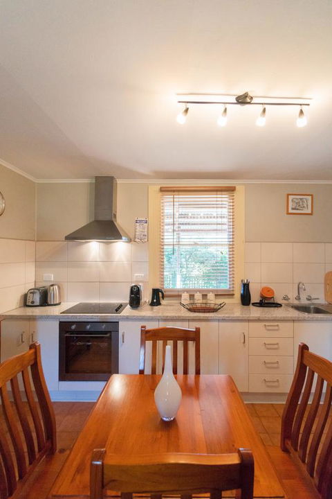 Ruby\'s Cottage - Accommodation Cooktown 5
