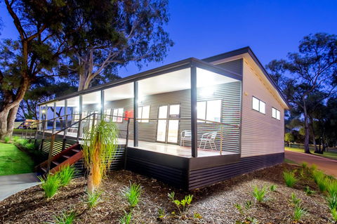 BIG4 Renmark Riverfront Holiday Park - Accommodation Cooktown 17