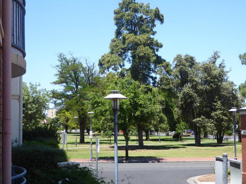 ADELAIDE CENTRAL APARTMENT - 3BR, 2BATH & CARPARK - Accommodation Cooktown 26