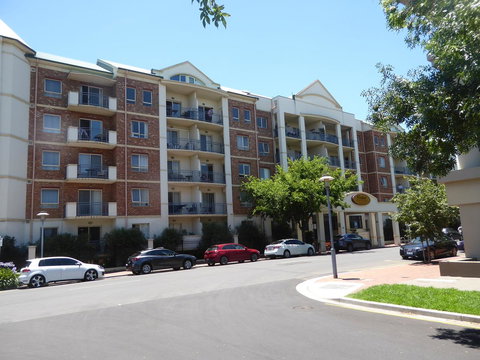 ADELAIDE CENTRAL APARTMENT - 3BR, 2BATH & CARPARK - Accommodation Cooktown 0
