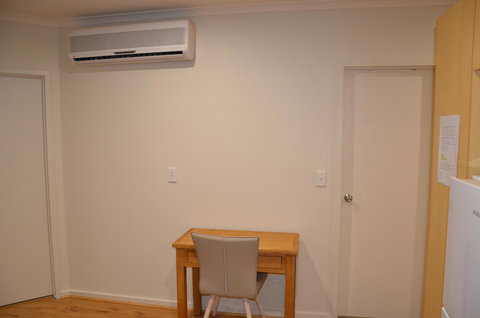 ADELAIDE CENTRAL APARTMENT - 3BR, 2BATH & CARPARK - Accommodation Cooktown 10