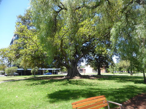 ADELAIDE CENTRAL APARTMENT - 3BR, 2BATH & CARPARK - Accommodation Cooktown 30