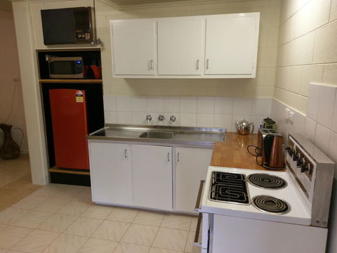 Desert Gum Retreat Gough St - Accommodation Cooktown 18