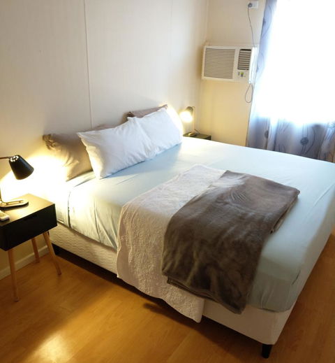 Desert Gum Retreat Gough St - Accommodation Cooktown 3