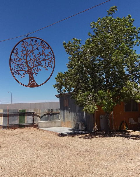 Desert Gum Retreat Gough St - Accommodation Cooktown 23