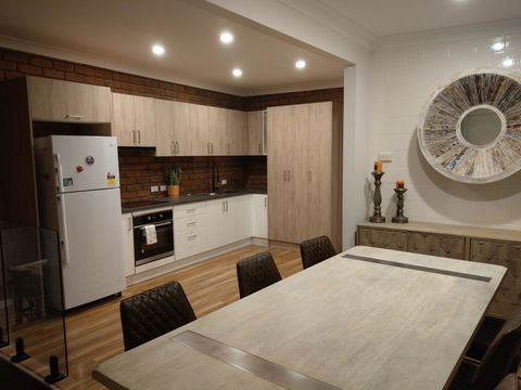 Desert Gum Retreat Gough St - Accommodation Cooktown 13