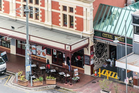 Stylish And Comfortable, Views Over Gouger St! - Accommodation Cooktown 17