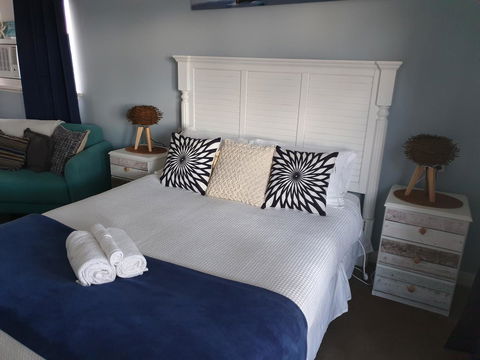 Court House - Studio - Accommodation Cooktown 5