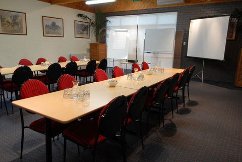 The Wine Vine Hotel - Accommodation Cooktown 26