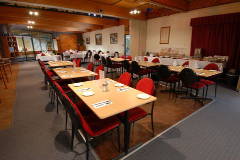The Wine Vine Hotel - Accommodation Cooktown 23