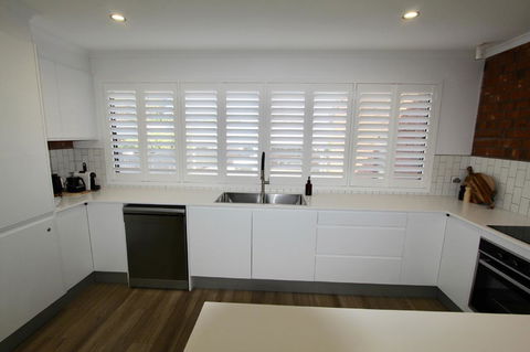 Southern Sands\' Beachfront Apartment - Accommodation Cooktown 5