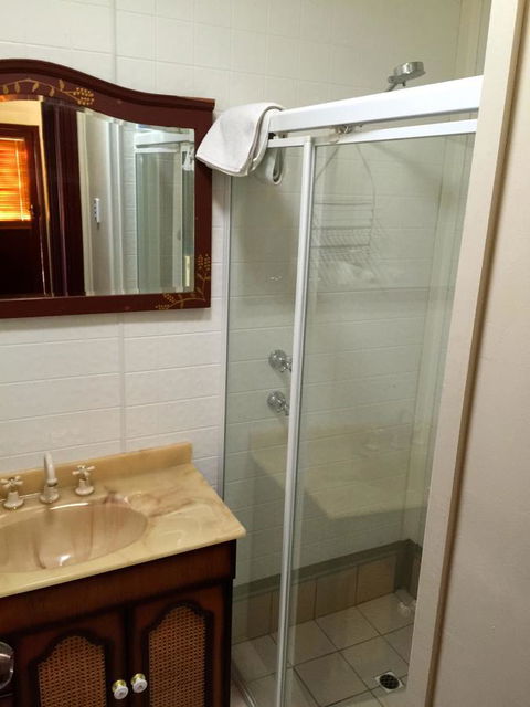 Clare Valley Cabins - Accommodation Cooktown 4