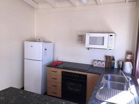 Clare Valley Cabins - Accommodation Cooktown 23
