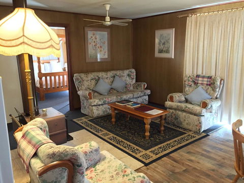Clare Valley Cabins - Accommodation Cooktown 24