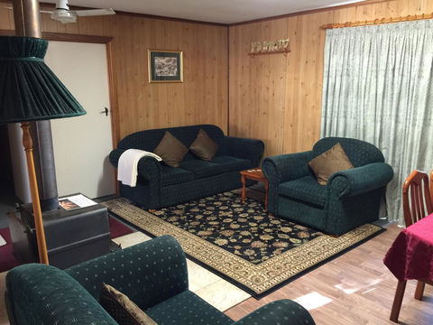 Clare Valley Cabins - Accommodation Cooktown 25