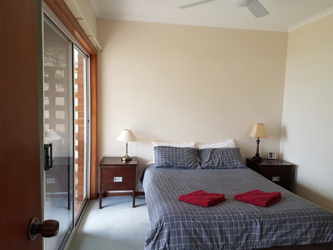 Barmera Lake Resort Motel - Accommodation Cooktown 8