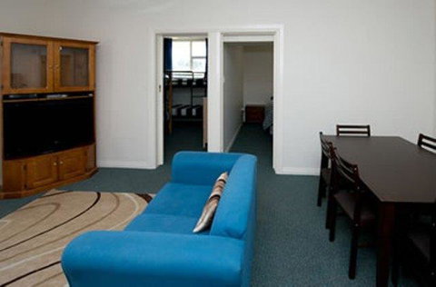 Barmera Lake Resort Motel - Accommodation Cooktown 24