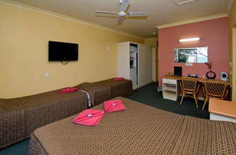 Barmera Lake Resort Motel - Accommodation Cooktown 12