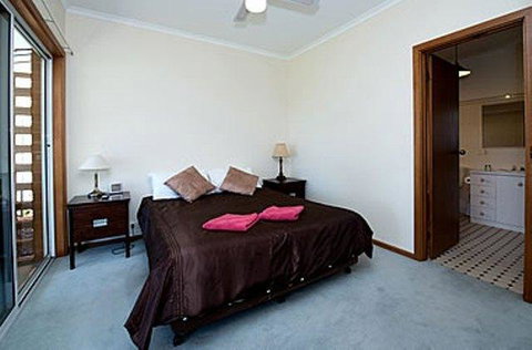 Barmera Lake Resort Motel - Accommodation Cooktown 19
