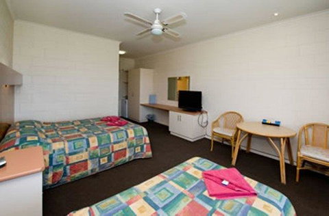 Barmera Lake Resort Motel - Accommodation Cooktown 28