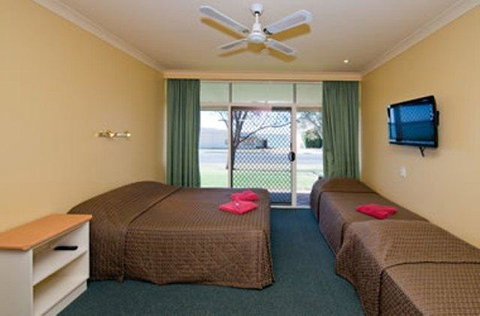 Barmera Lake Resort Motel - Accommodation Cooktown 13