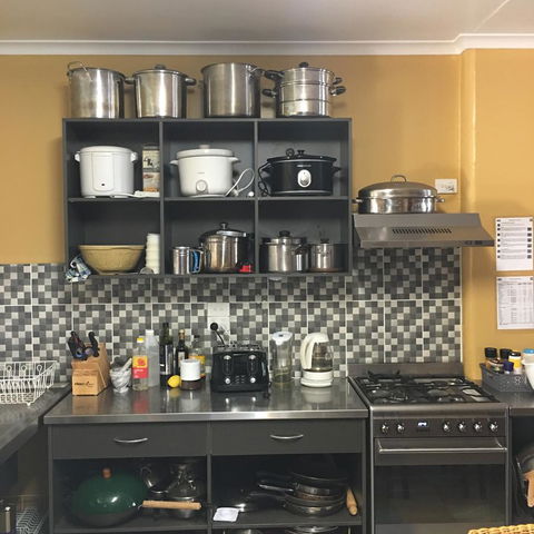 KI Dragonfly Guesthouse - Accommodation Cooktown 36