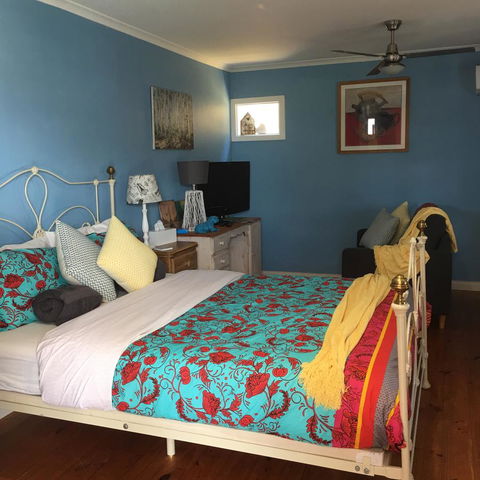 KI Dragonfly Guesthouse - Accommodation Cooktown 8