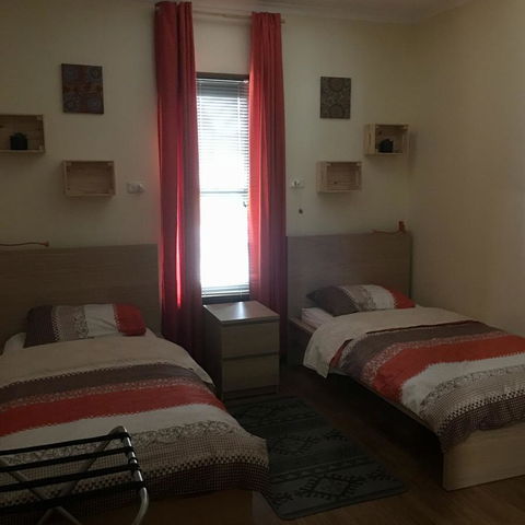 KI Dragonfly Guesthouse - Accommodation Cooktown 17